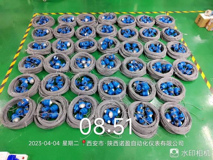 Bluetooth NYRD-901 Industrielle 80GHz Radar-Level-Sender 4-20mA Ausgang für Flüssigaluminium-Draht Installation 1